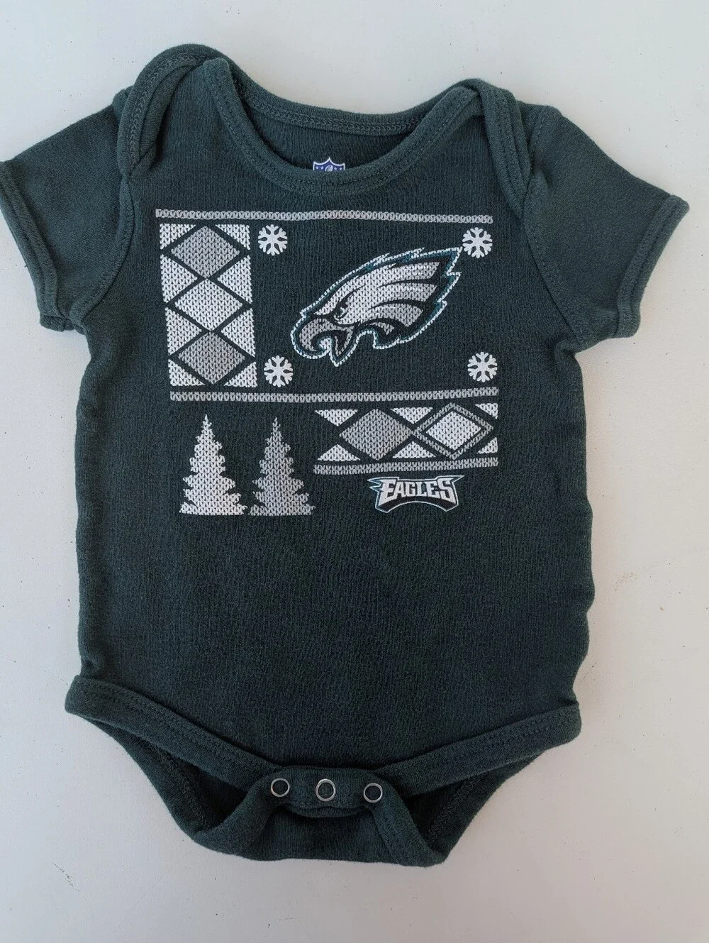NFL Philadelphia Eagles Green Short Sleeve Onesie 3/6M